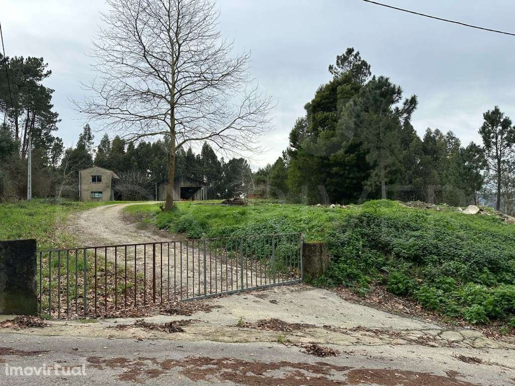 Armazém industrial em Sá, Monção - Grande imagem: 3/16