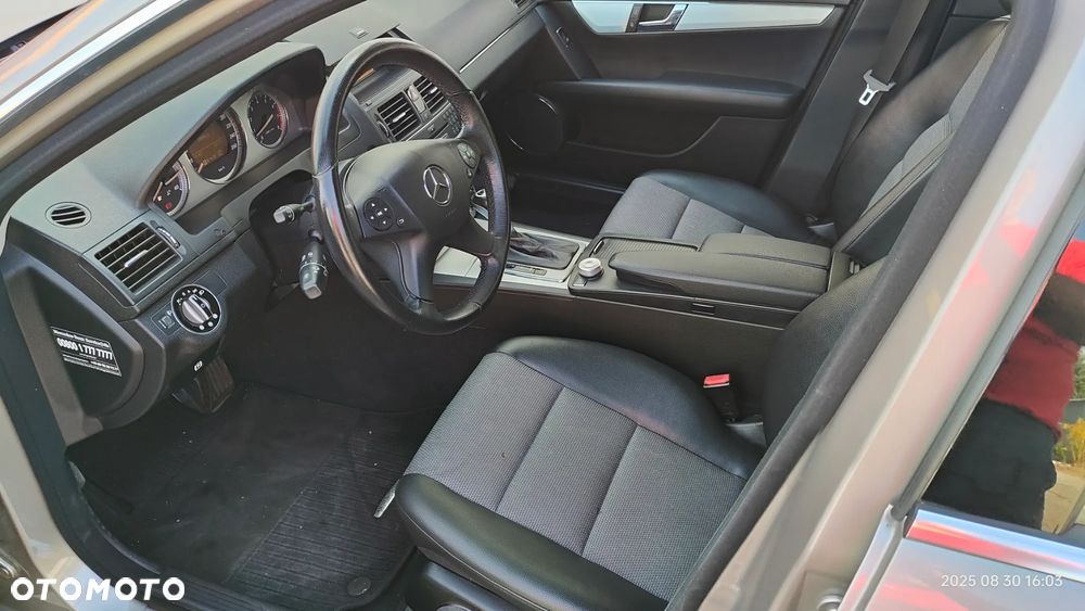 Mercedes-Benz Klasa C 180 Kompressor Automatik Avantgarde - 29