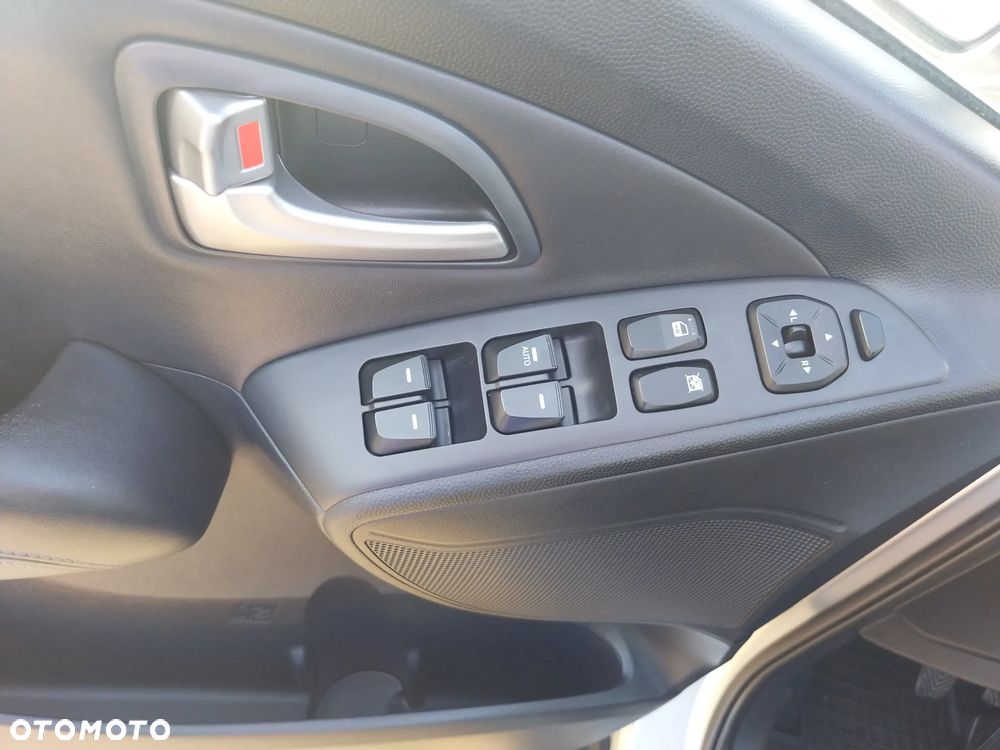 Hyundai ix35 - 18