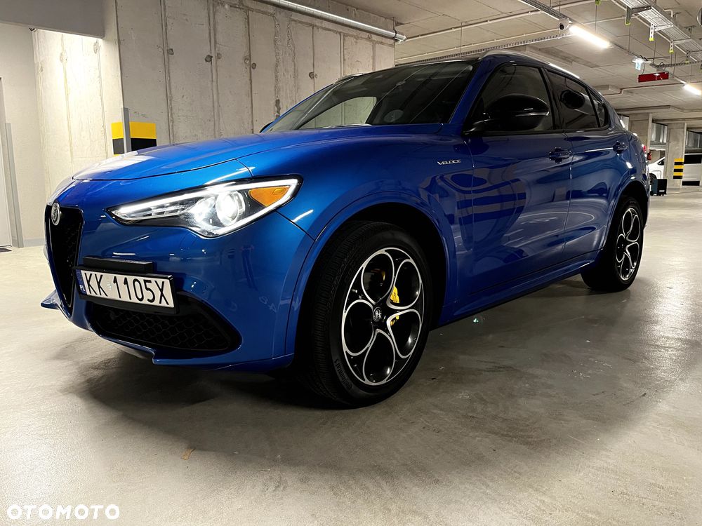 Alfa Romeo Stelvio - 4
