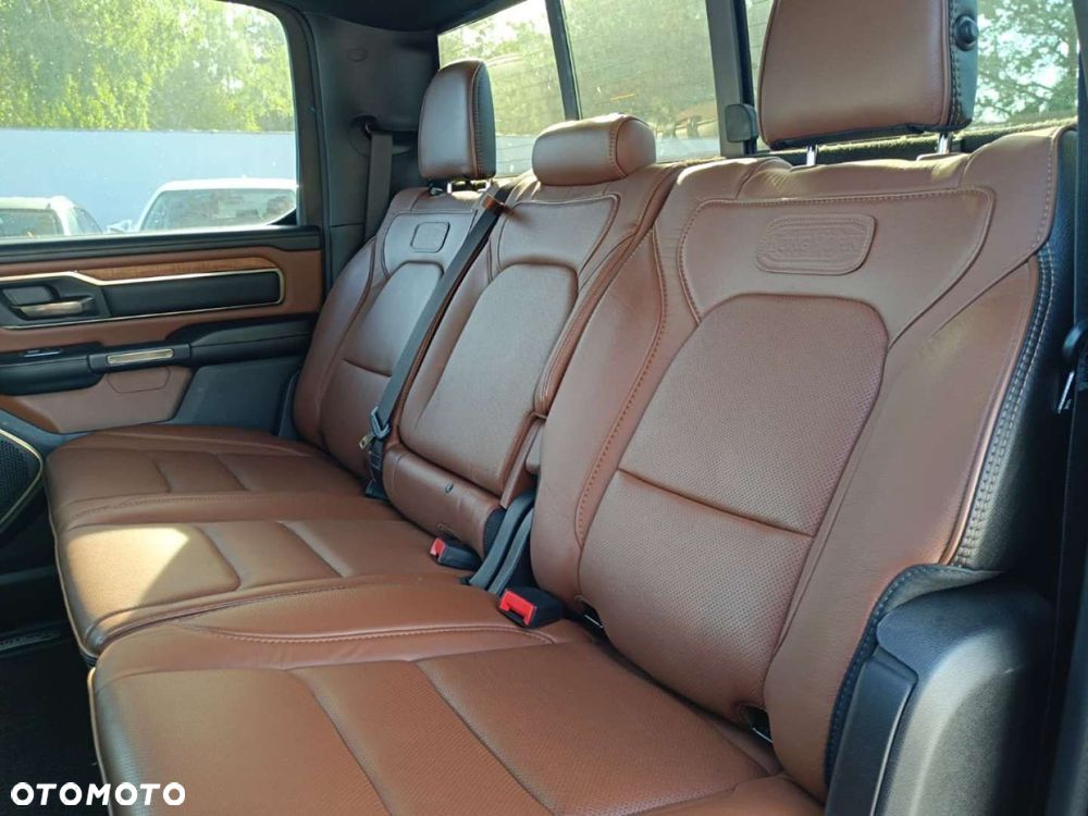 RAM 1500 - 24