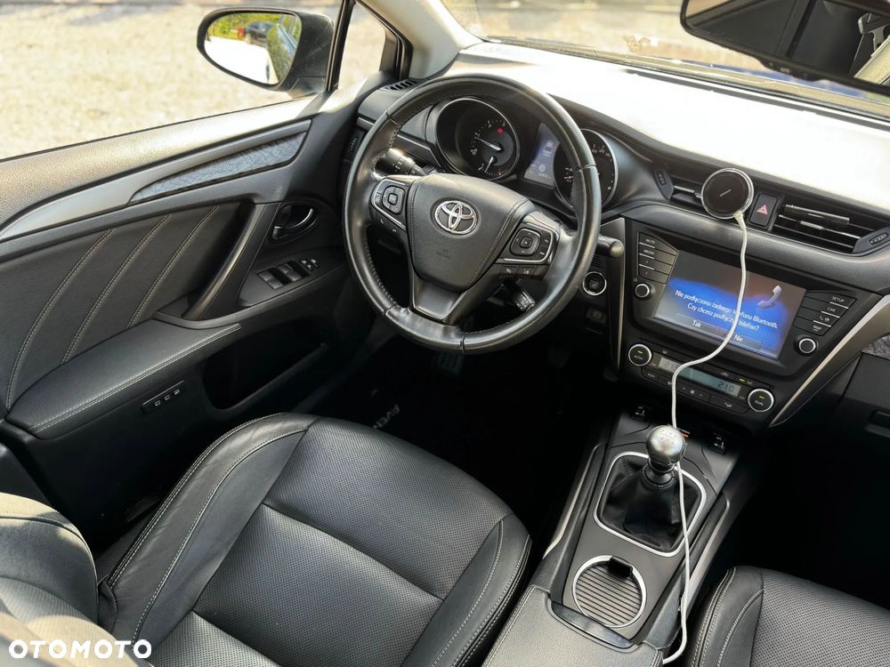 Toyota Avensis 2.0 D-4D Prestige - 9