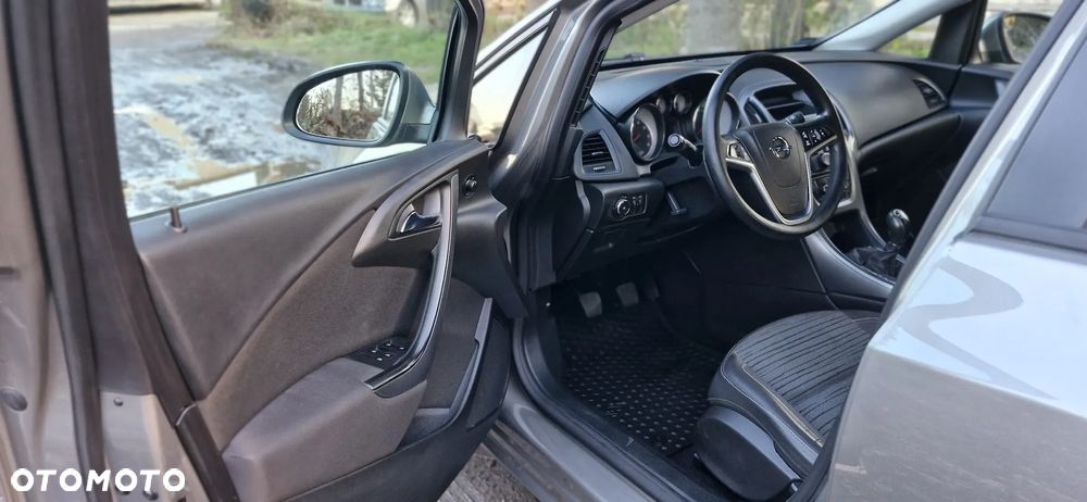 Opel Astra 1.6 Enjoy - 19