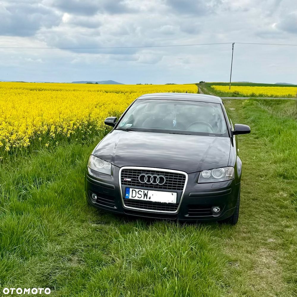 Audi A3 3-drzwiowe 1.9 TDI DPF S Line Sportpaket plus - 2