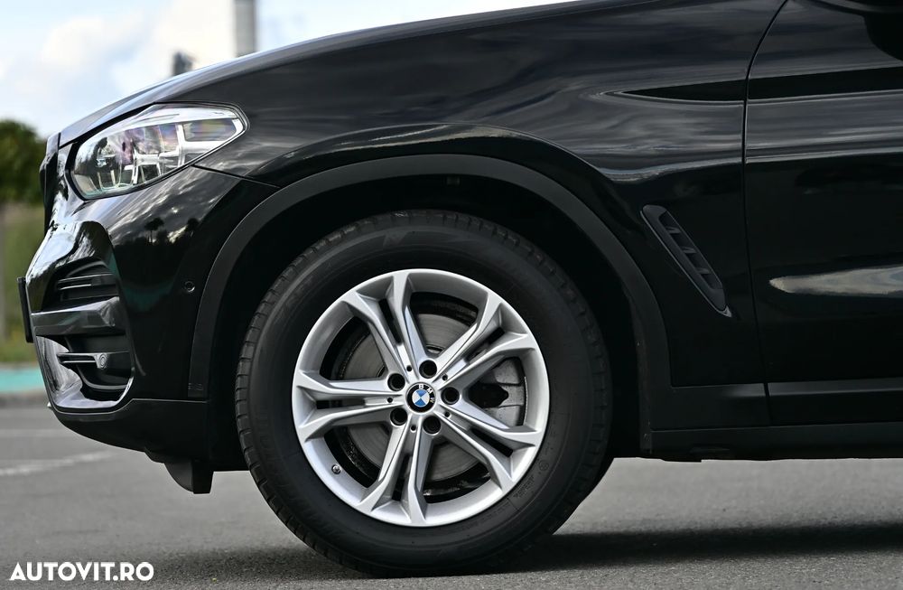 BMW X3 xDrive20d AT Luxury Line - 18