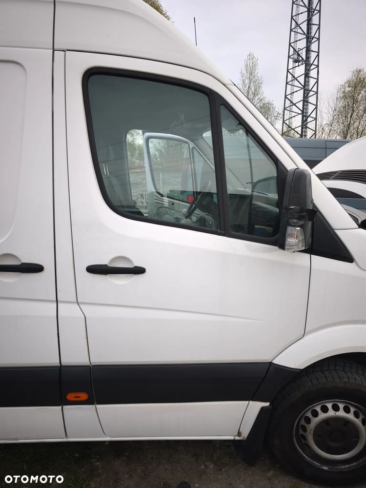 Drzwi prawe VW Crafter I 06-16r białe lb9a - 1