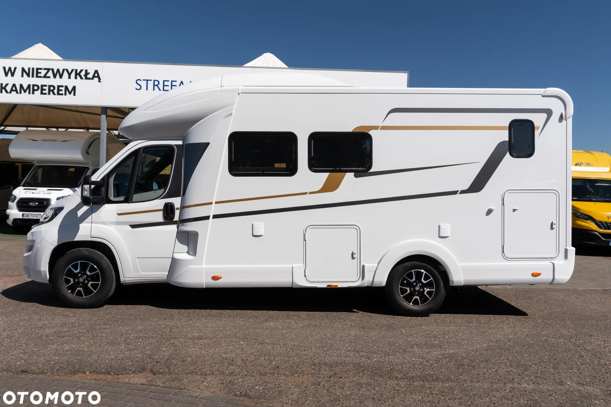 Eura Mobil Profila RS 695 HB, - 2