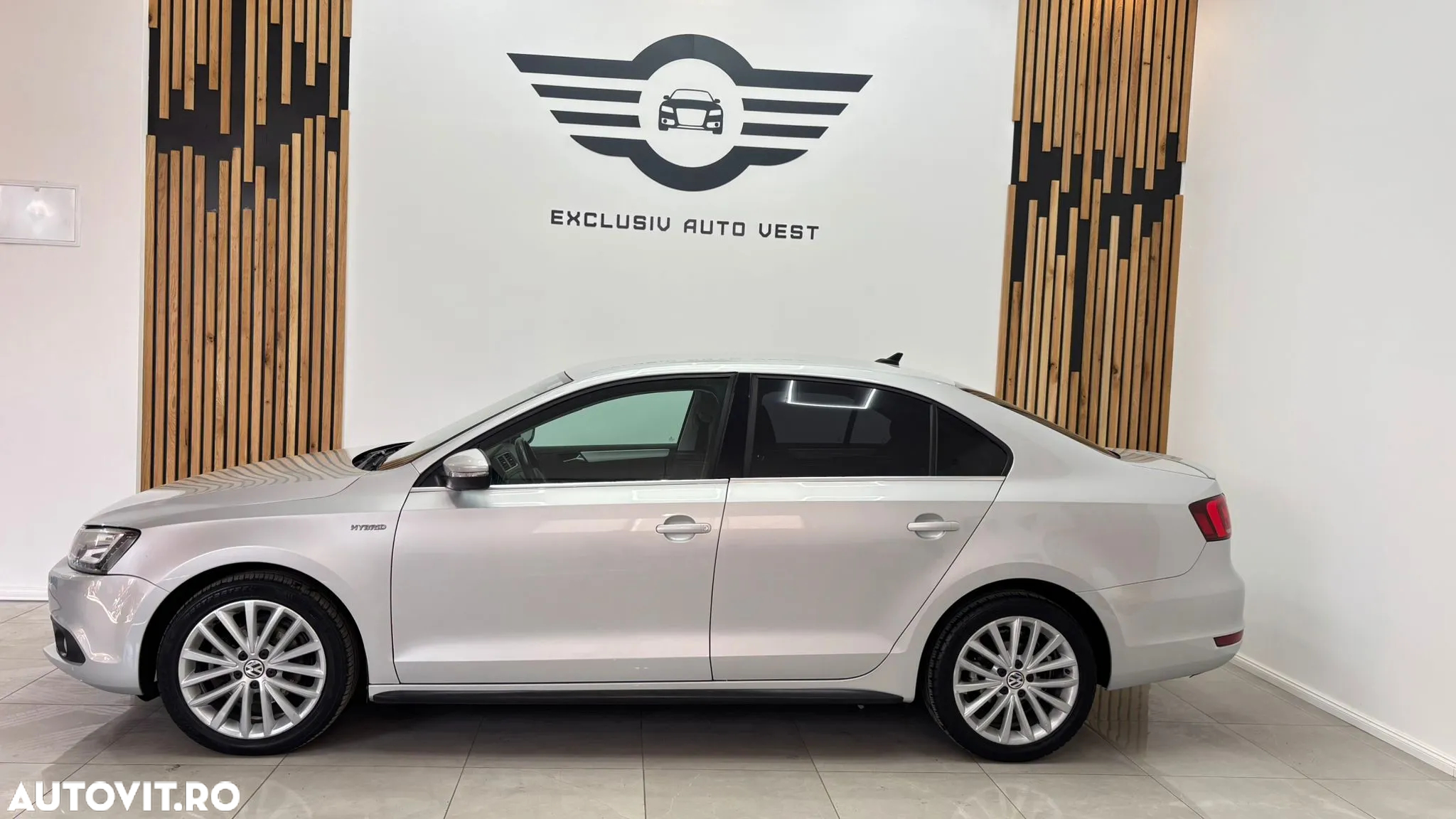 Volkswagen Jetta 1.4 Hybrid DSG Highline - 14