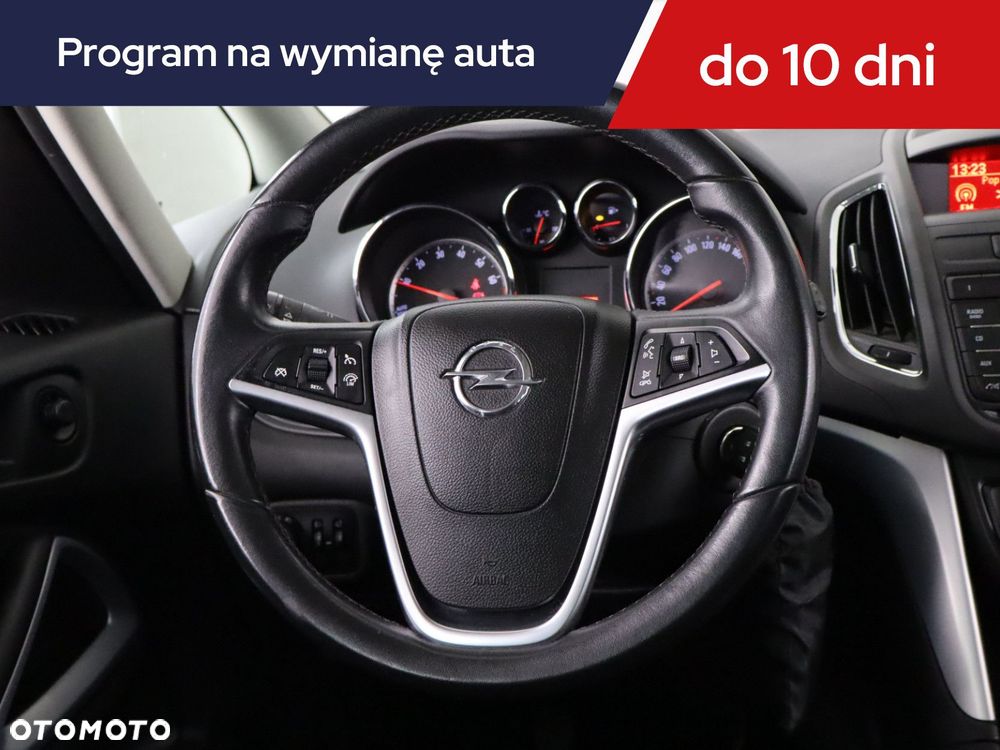 Opel Zafira - 22