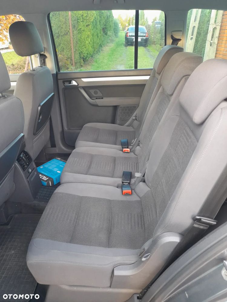 Volkswagen Touran 2.0 TDI Trendline - 10