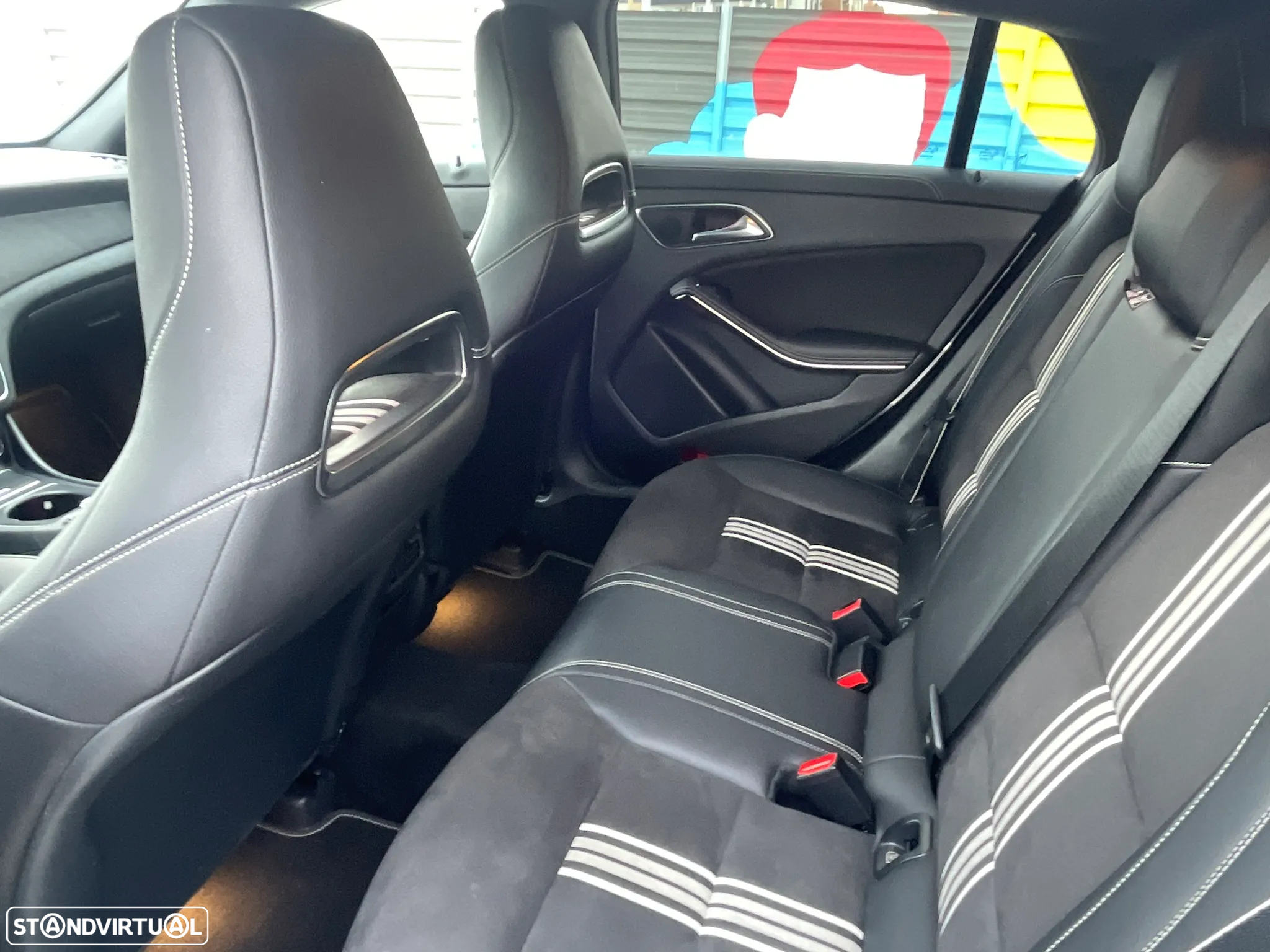 Mercedes-Benz CLA 200 Shooting Brake d 7G-DCT AMG Line - 19