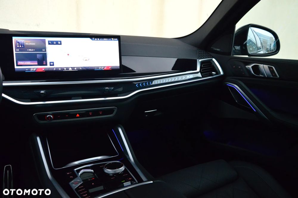 BMW X6 xDrive40d - 22
