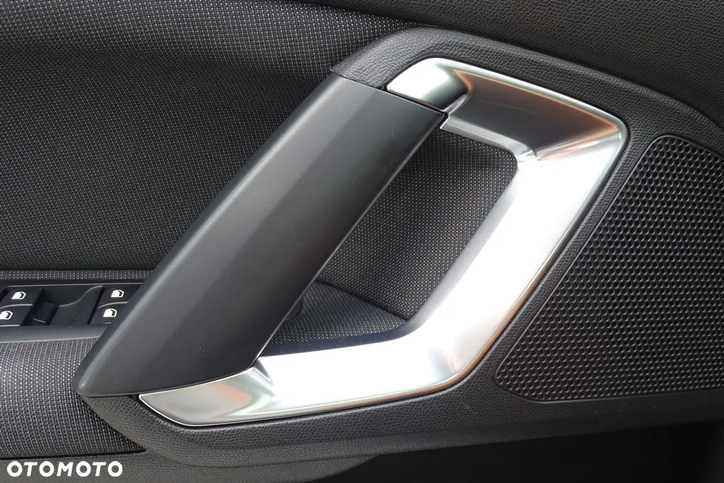 Peugeot 308 1.5 BlueHDi Allure Pack S&S EAT8 - 20