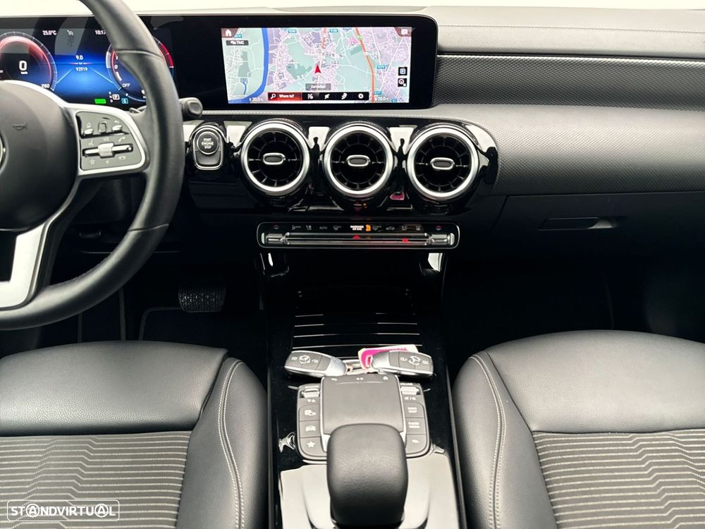 Mercedes-Benz CLA 250 - 12
