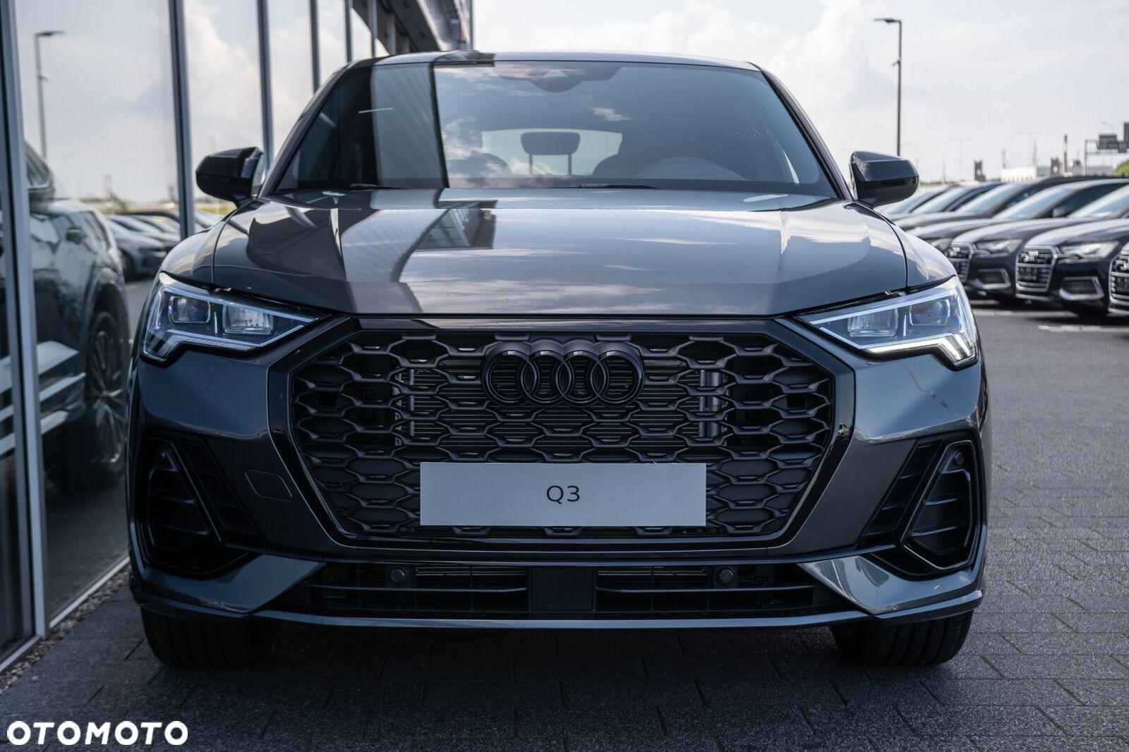 Audi Q3 Sportback - 2