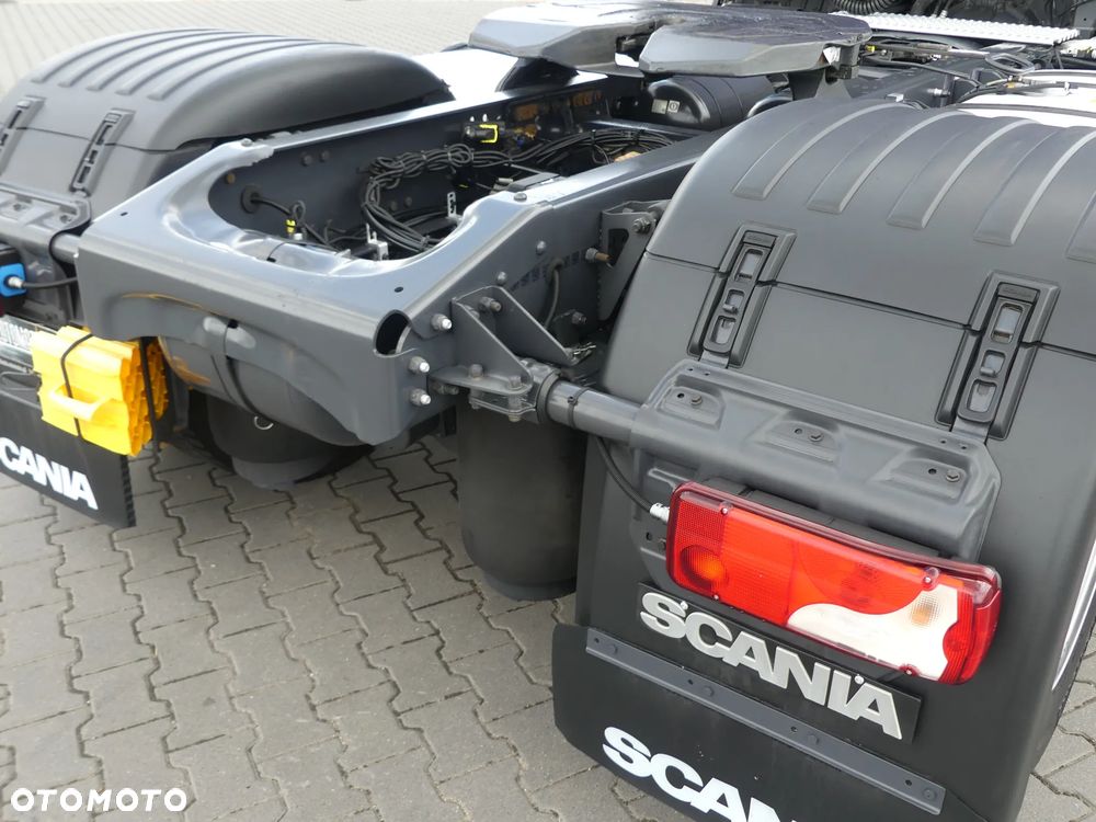 Scania R450 / EURO 6 BEZ EGR / RETARDER / STANDARD / AUTOMAT / - 19