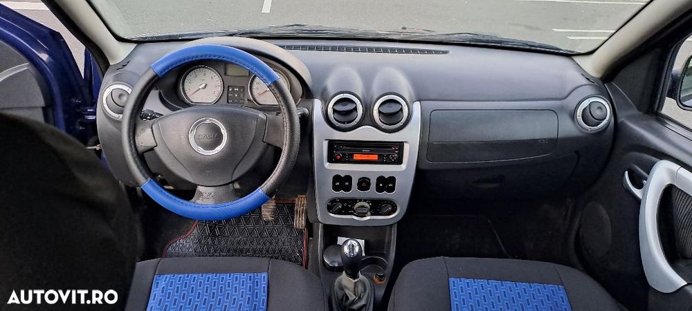 Dacia Sandero 1.6 MPI Laureate - 9