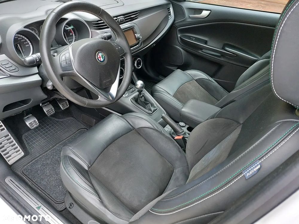 Alfa Romeo Giulietta 1.4 TB Distinctive - 10