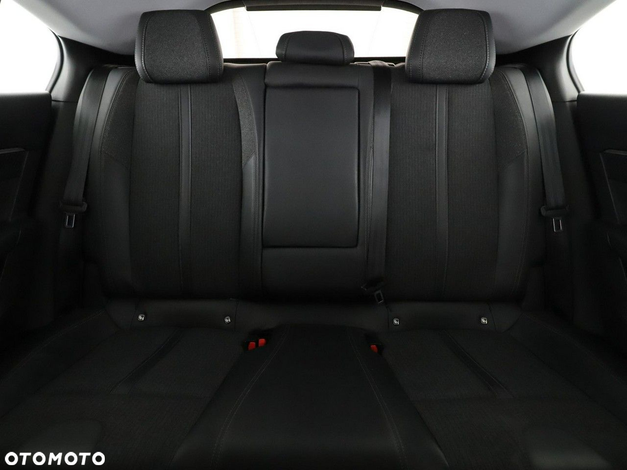 Peugeot 508 2.0 HDi Allure - 18