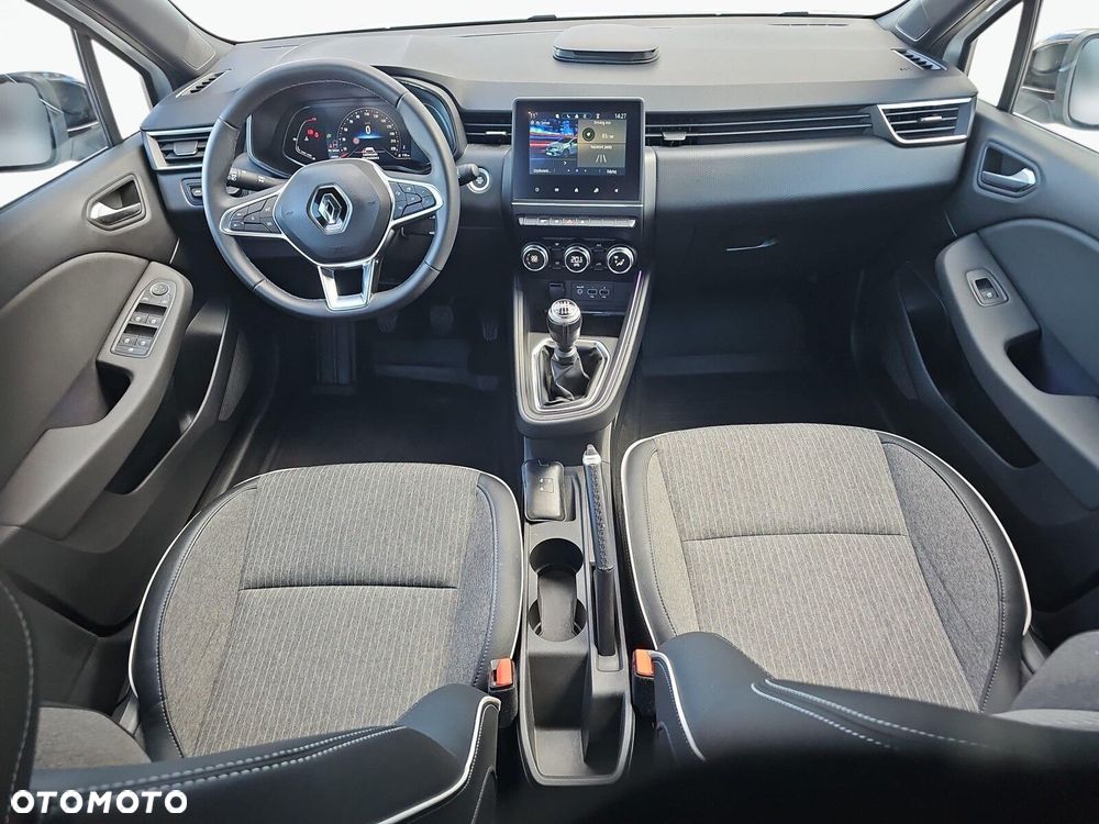 Renault Clio - 14