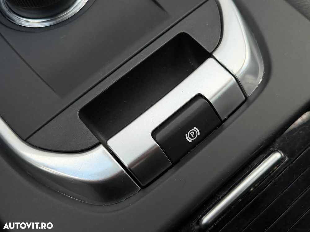 Land Rover Discovery Sport 2.0 l TD4 SE Aut. - 28