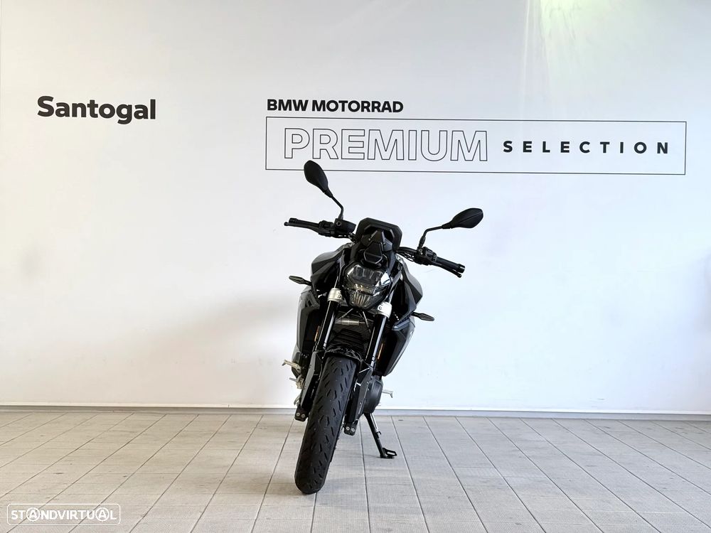 BMW F 900 R TRIPLE BLACK - 3