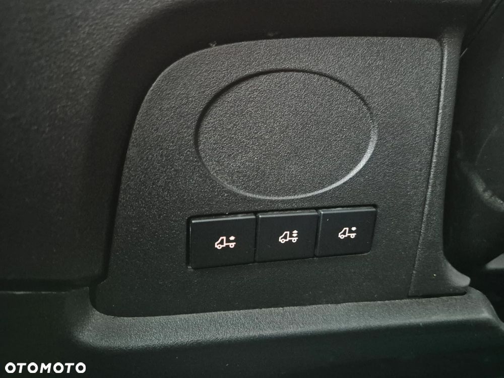 Iveco Daily 70C18 / 35C18 3.0HPi, wywrotka, blokada mostu - 15