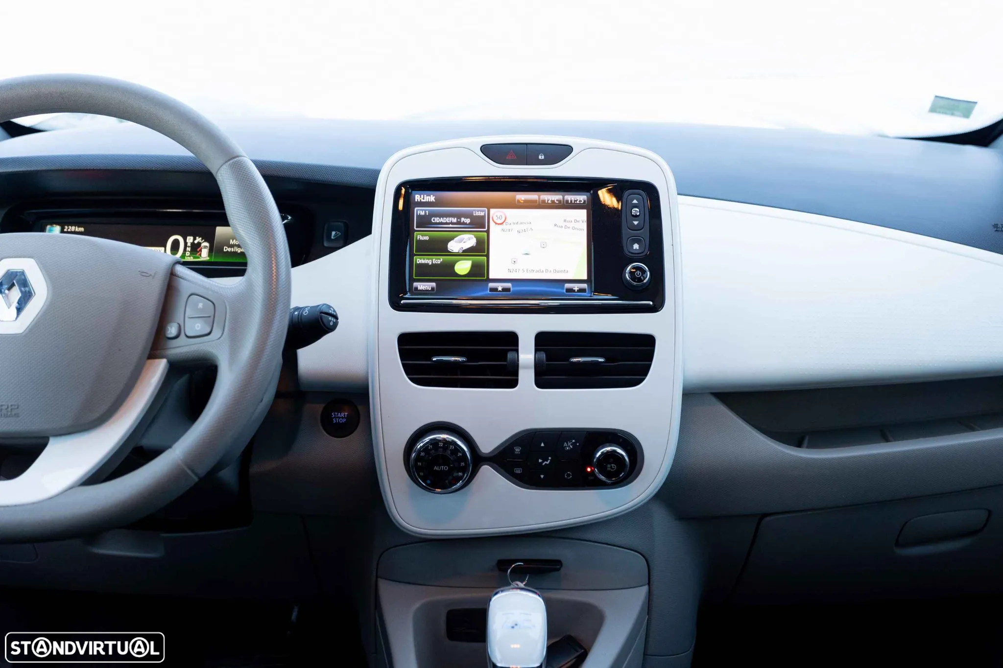 Renault Zoe (c/ Bateria) Life 40 Q90 - 32