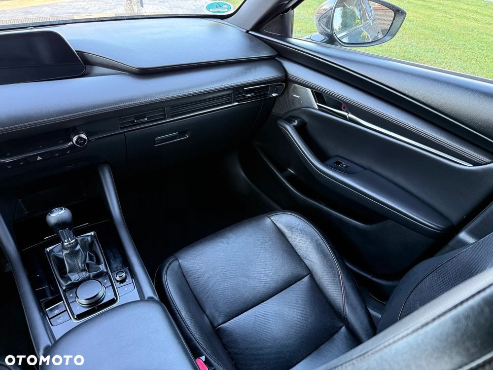 Mazda 3 SKYACTIV-D 1.8 - 17
