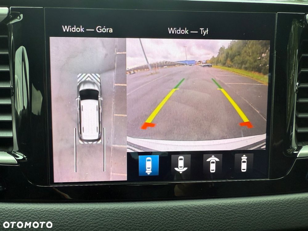 Chrysler Pacifica - 20