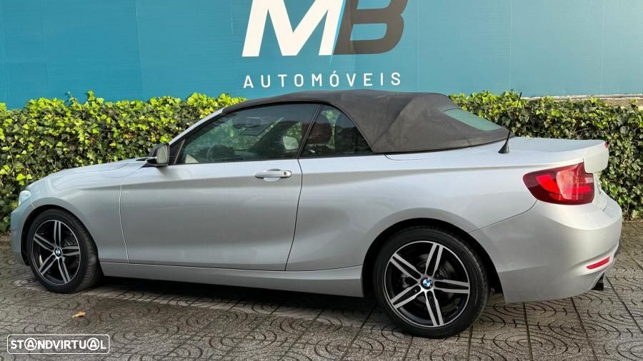 BMW 218 - 2