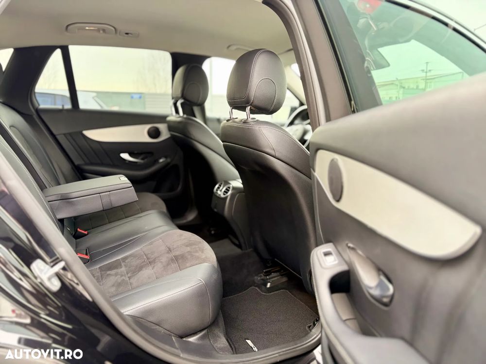 Mercedes-Benz GLC 250 d 4MATIC 9G-TRONIC AMG Line - 20