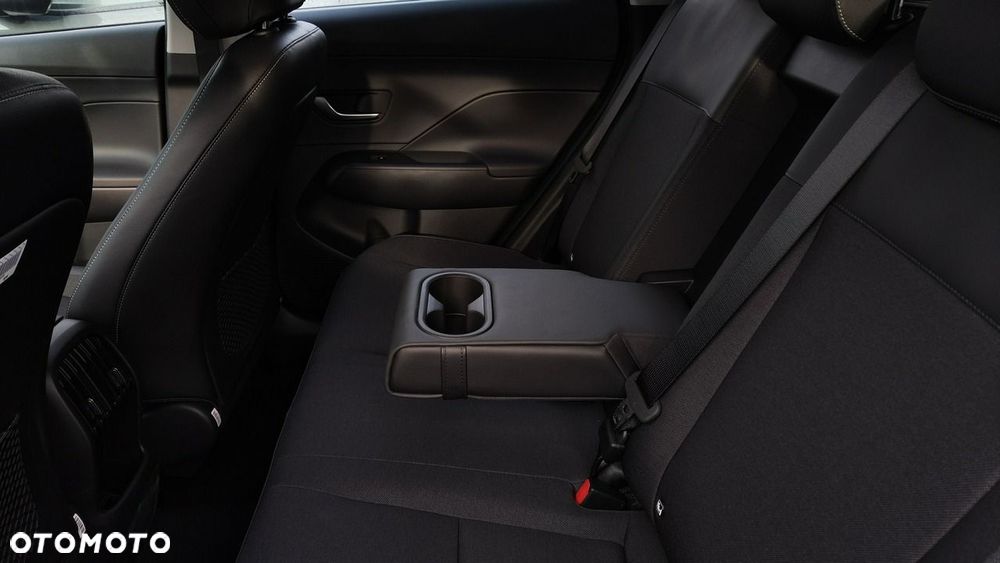Hyundai Kona - 12