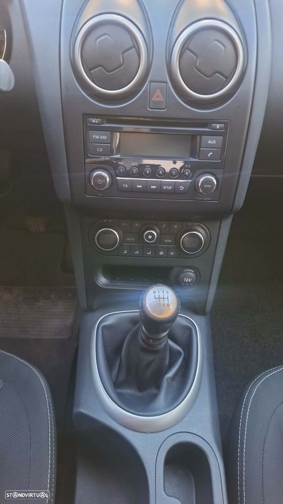 Nissan Qashqai 1.5 dCi 360 - 15