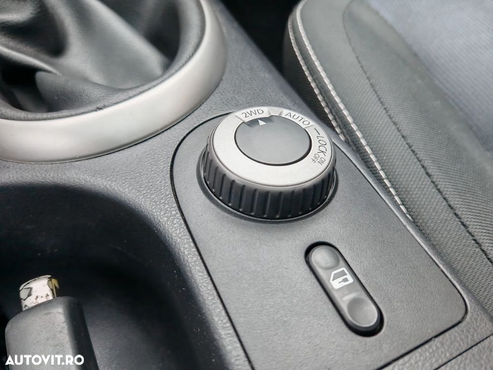 Nissan Qashqai+2 2.0 dCi DPF "All Mode 4x4" Tekna - 16