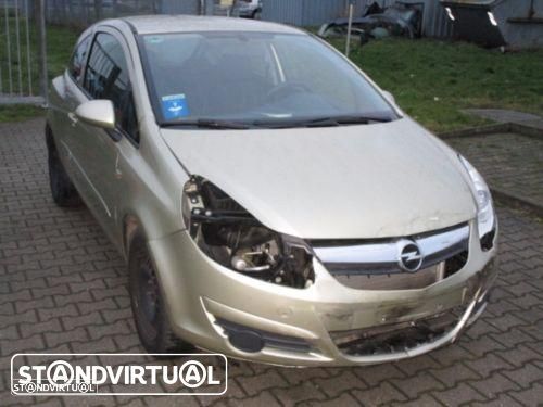 Opel Corsa D do ano de 2007 a 2014 - 1