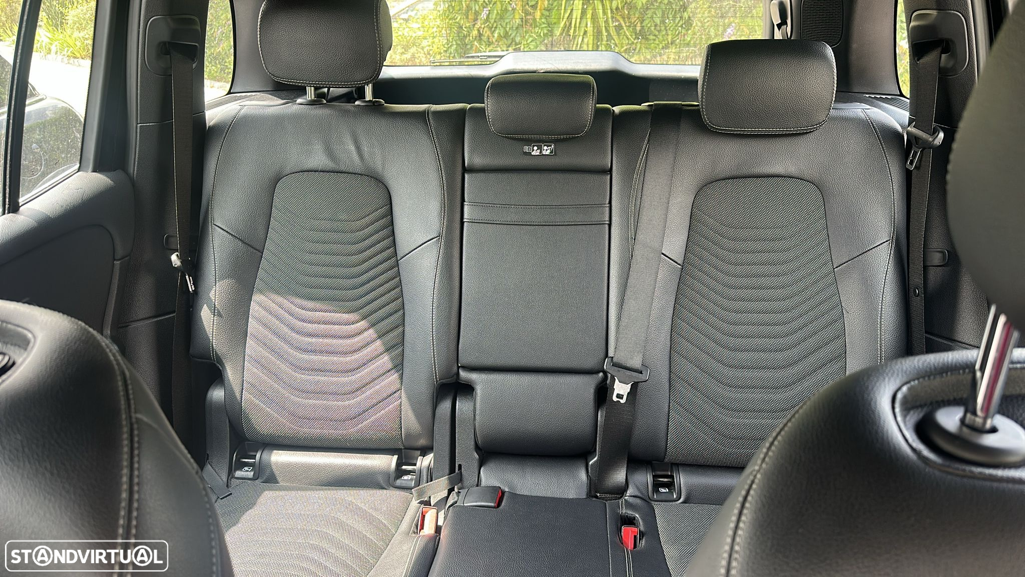 Mercedes-Benz GLB 180 d - 3