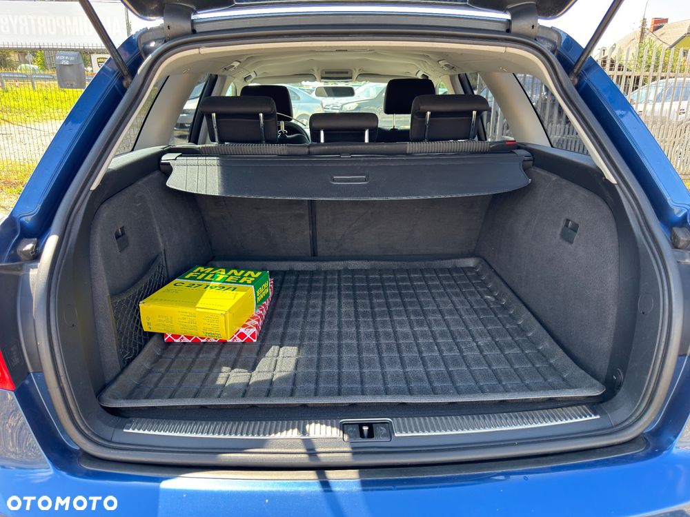 Audi A4 Avant 2.0 T FSI - 31