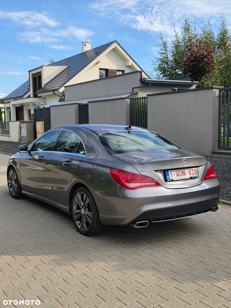 Mercedes-Benz CLA 200 CDI AMG Line - 11