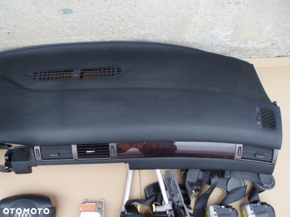 AUDI A6 C5 DESKA KONSOLA PODUSZKI PASY SENSOR EUROPA - 3