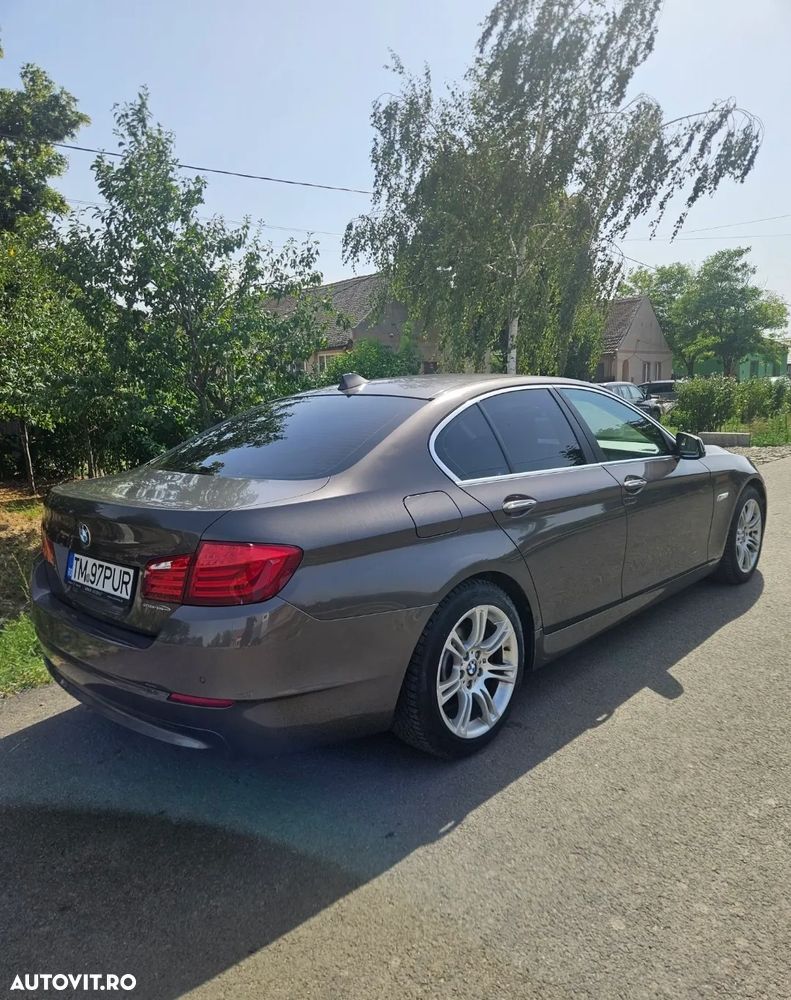 BMW Seria 5 ver-520d-aut- - 1