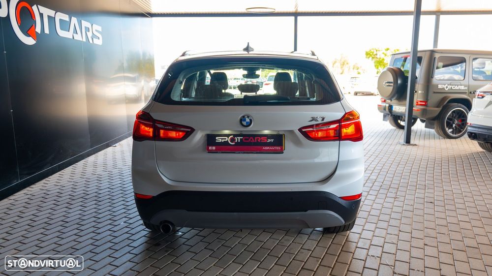 BMW X1 16 d sDrive - 8
