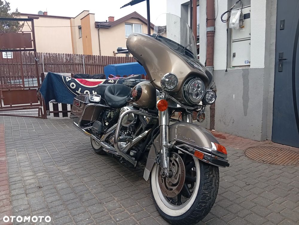 Harley-Davidson FLH Electra Glide - 3