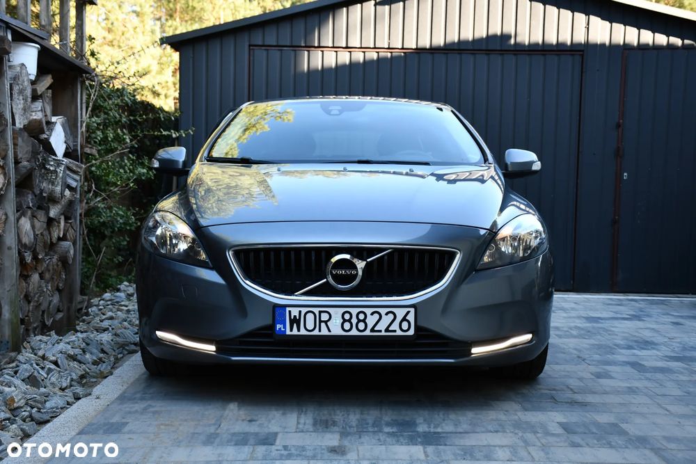 Volvo V40 D2 - 1