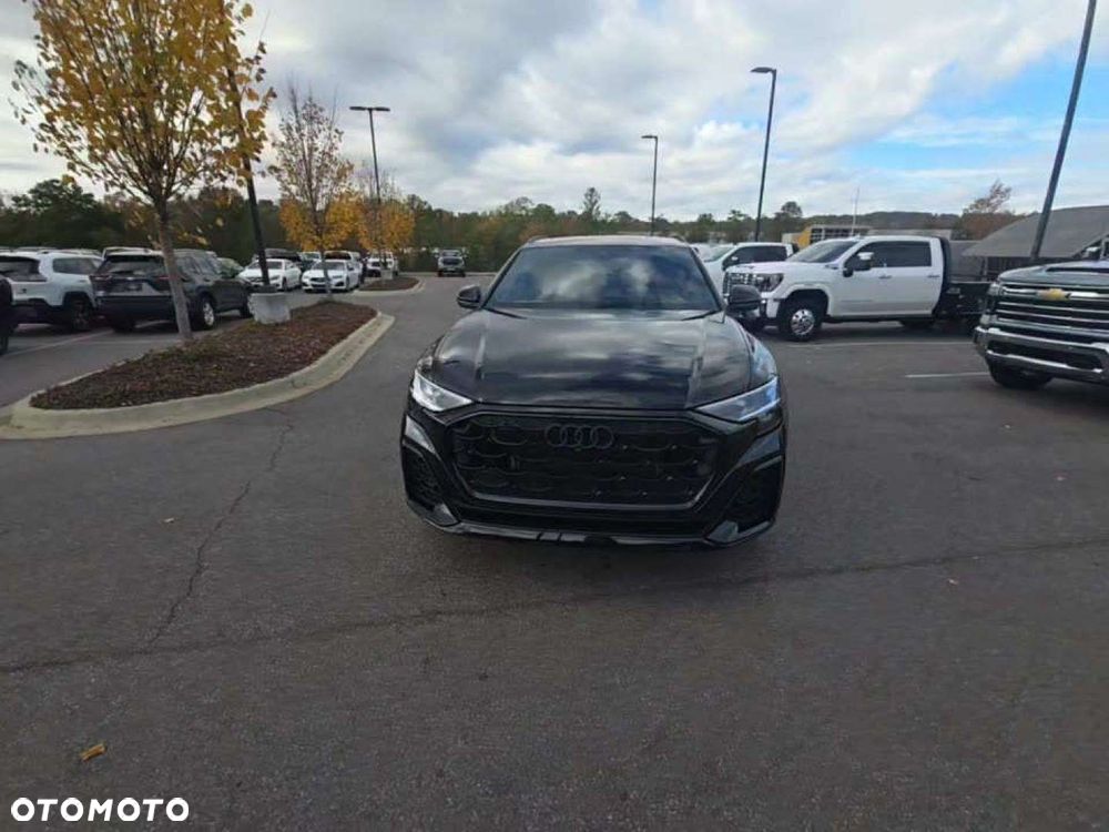 Audi Q8 - 14