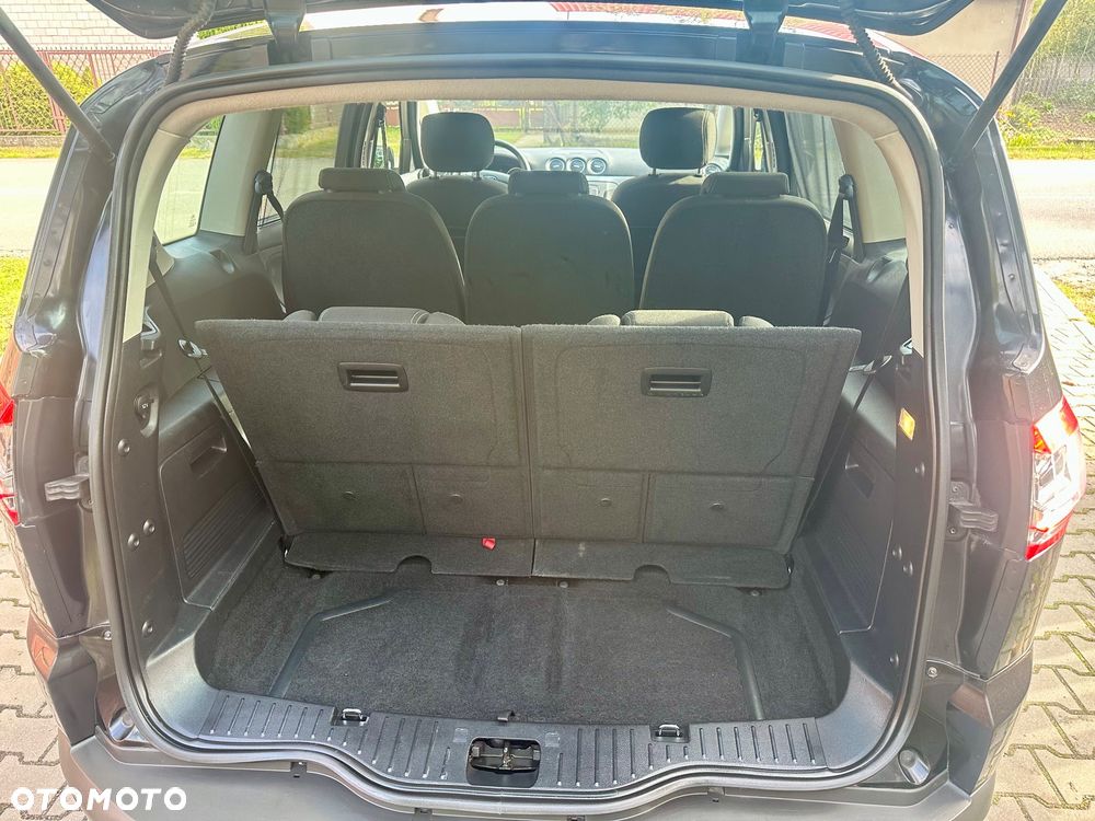 Ford S-Max 2.0 Ambiente - 15