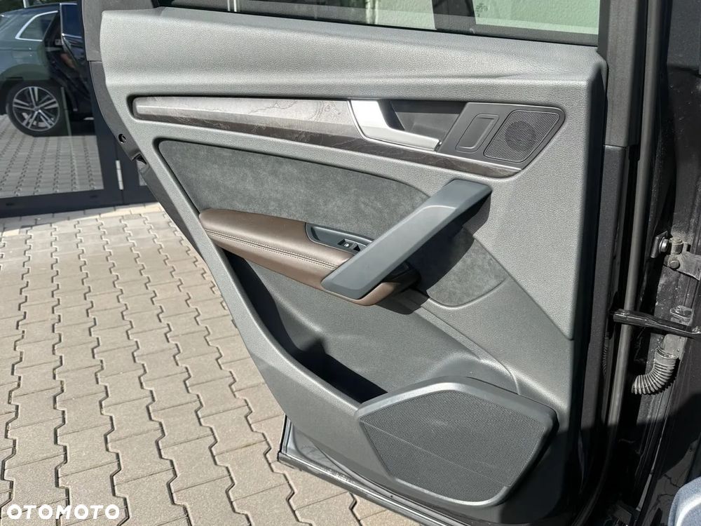Audi Q5 55 TFSIe quattro S tronic S line - 26