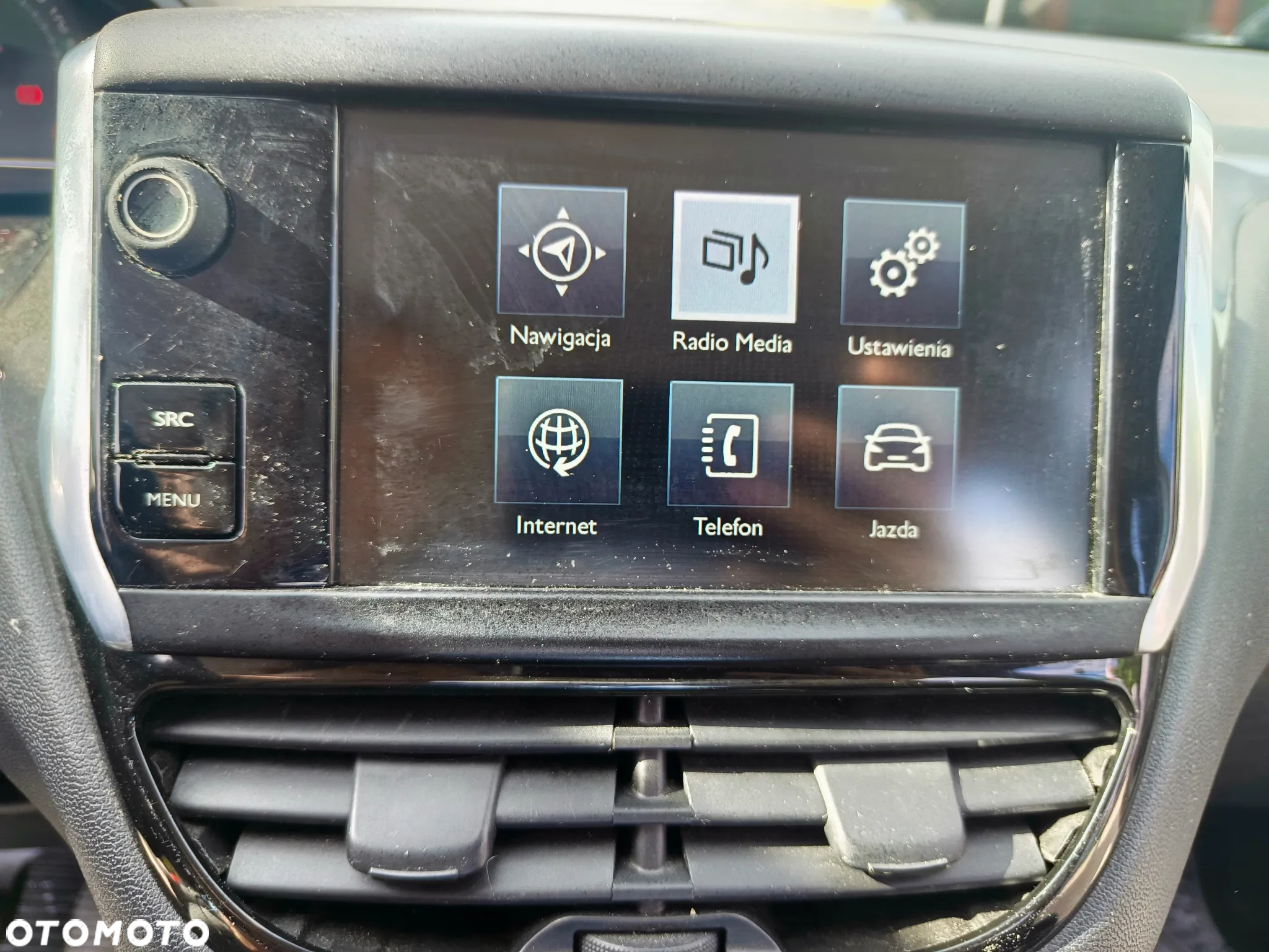 Peugeot 208 - 2