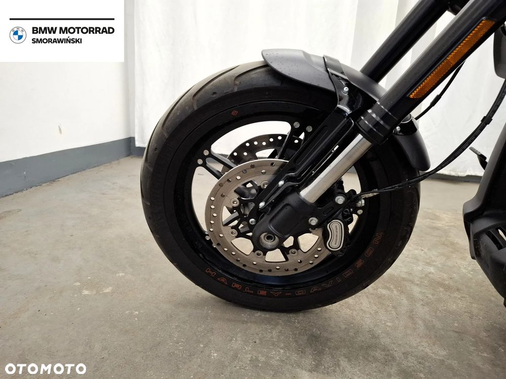Harley-Davidson Softail Breakout - 15