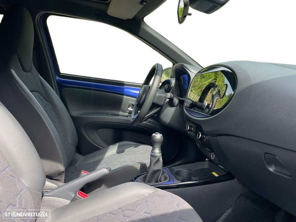 Toyota Aygo X 1.0 Envy - 7
